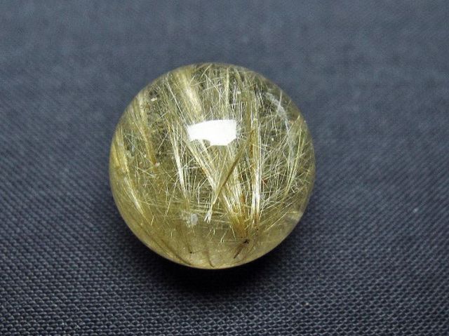 ルチル入り水晶丸玉 19mm [T637-4761]
