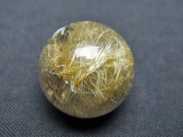 ルチル入り水晶丸玉 20mm [t637-4763]