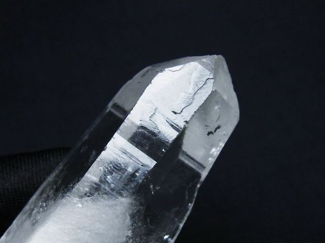 レムリアンシード水晶原石 ミナスジェライス州コリント産 ※証明書付き[T641-1793]