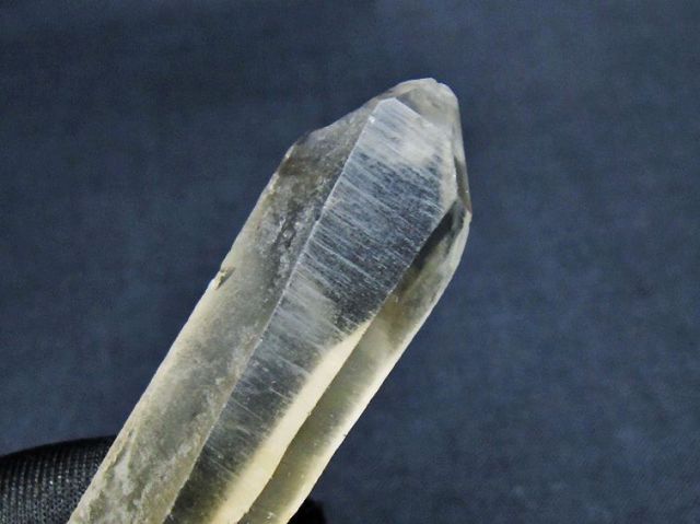 レムリアンシード 水晶原石 ミナスジェライス州コリント産 ※証明書付き[T641-2015]