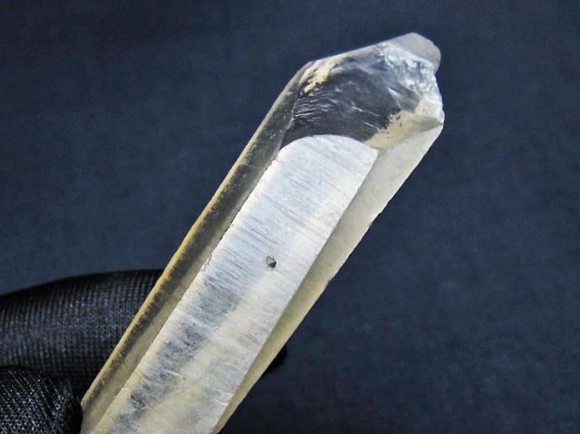 レムリアンシード 水晶原石 ミナスジェライス州コリント産 ※証明書付き[T641-2015]