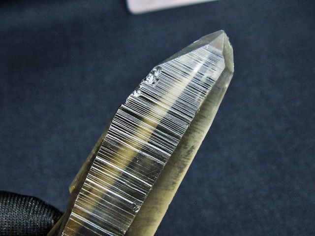 レムリアンシード 水晶原石 ミナスジェライス州コリント産 ※証明書付き[T641-2045]