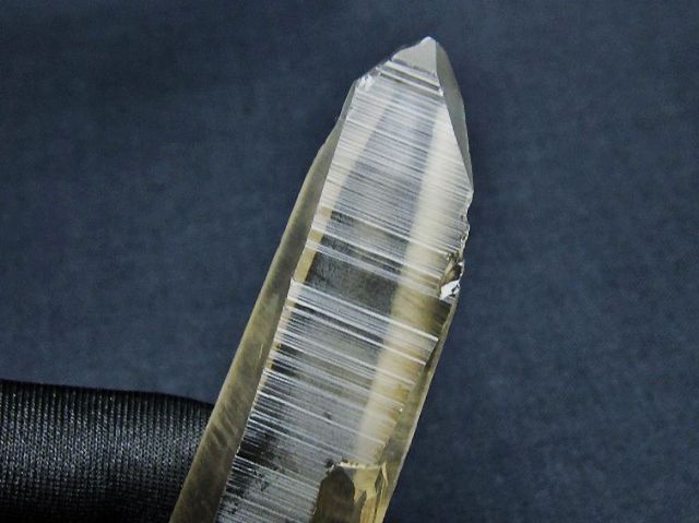 レムリアンシード 水晶原石 ミナスジェライス州コリント産 ※証明書付き[T641-2045]