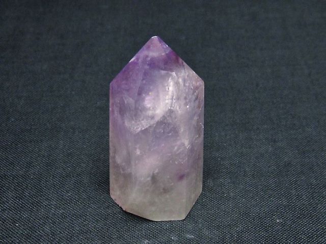 アメジスト六角柱[T642-6191]