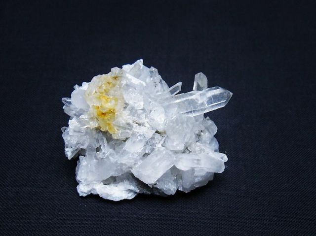 ヒマラヤ水晶クラスター[T661-8828]