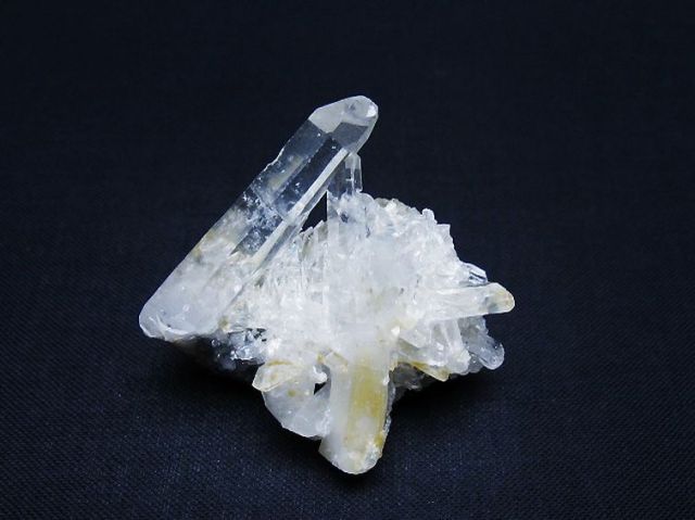 ヒマラヤ水晶クラスター[T661-8915]