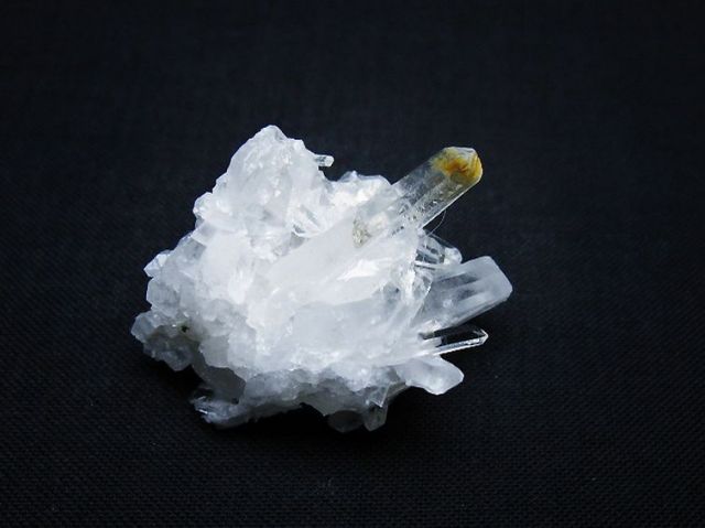 ヒマラヤ水晶クラスター[T661-8967]