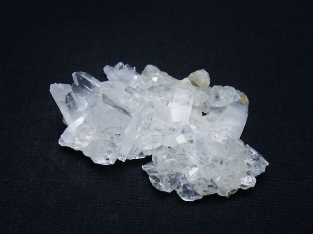 ヒマラヤ水晶クラスター[T661-9127]