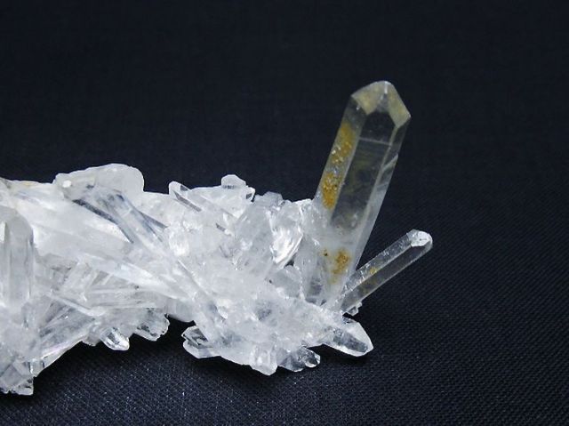 ヒマラヤ水晶クラスター[T661-9132]