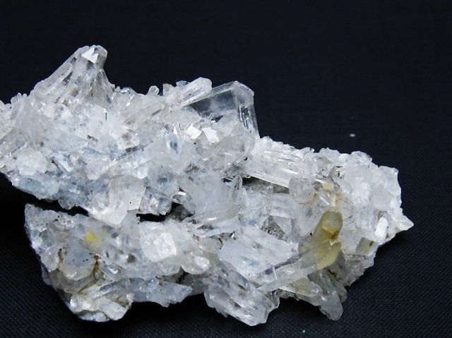 ヒマラヤ水晶クラスター[T661-9175]