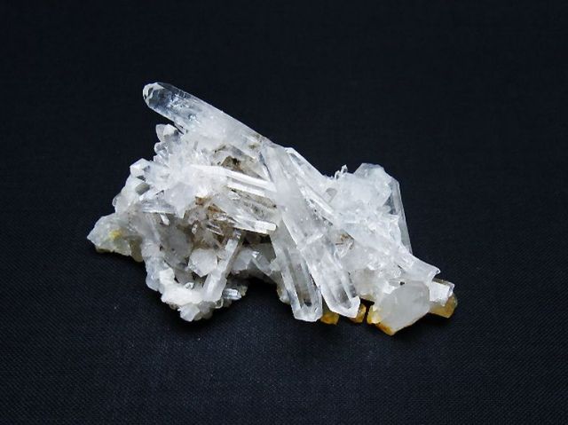 ヒマラヤ水晶クラスター[T661-9190]