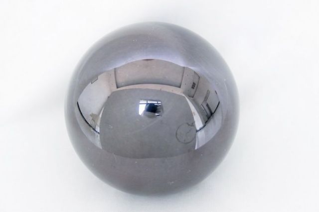 テラヘルツ鉱石 丸玉 83mm [t665-1090]