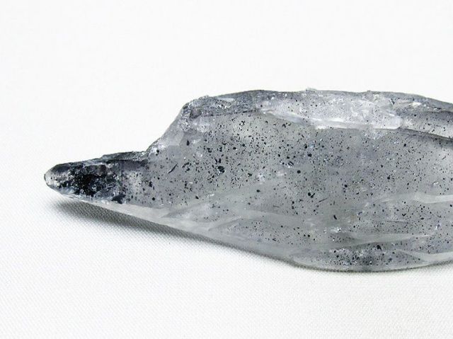 スティブナイトインクォーツ レーザークリスタル アメリカ産[T679-1408]