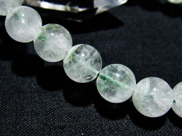 ☆別格高級品！福財弁天宝珠④！エメラルドグリーン ファントム ブレス プレミアム】ブラジル産グリーンファントムクォーツ 9mm～9.5mm玉