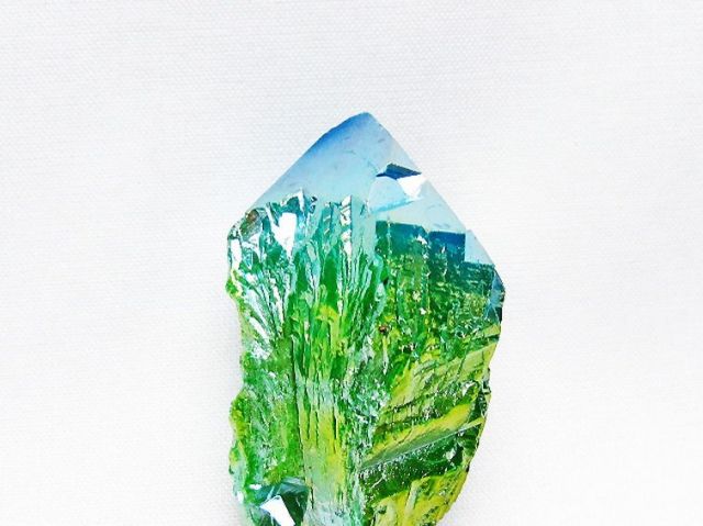 オーラ水晶 オーラクリスタル カテドラルライブラリー 原石 (グリーン)[T693-4905]