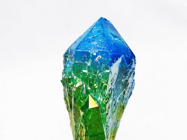 オーラ水晶 オーラクリスタル カテドラルライブラリー 原石 (グリーン)[T693-4941]