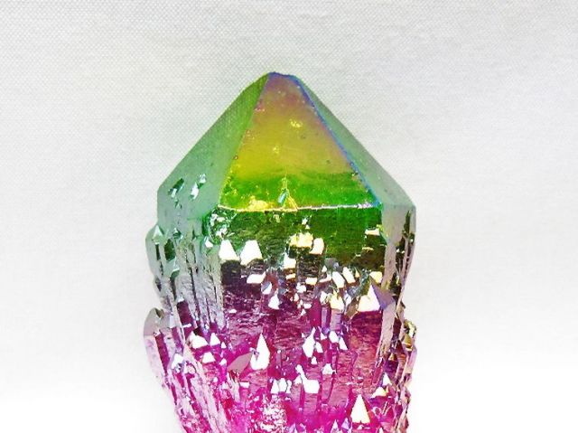 オーラ水晶 オーラクリスタル カテドラルライブラリー 原石(レインボー)[T693-5077]