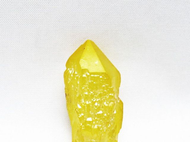 オーラ水晶 オーラクリスタル カテドラルライブラリー 原石 (イエロー)[T693-5209]