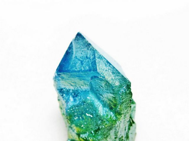 オーラ水晶 オーラクリスタル カテドラルライブラリー 原石 (グリーン)[T693-5287]