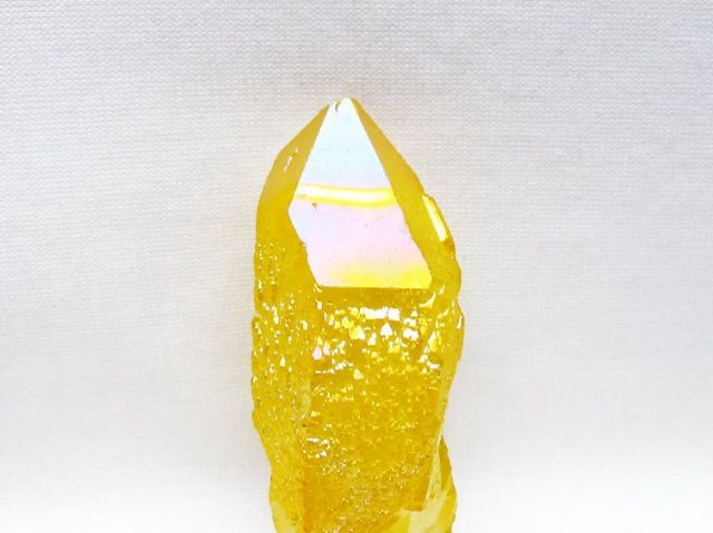 オーラ水晶 オーラクリスタル カテドラルライブラリー 原石 (イエロー) [t693-5867]