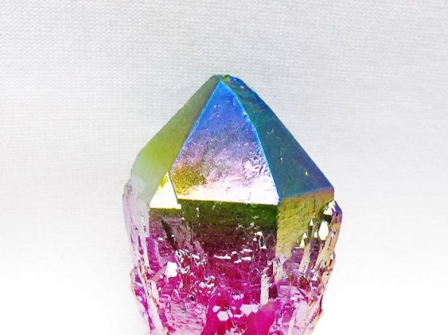 オーラ水晶 オーラクリスタル カテドラルライブラリー 原石(レインボー) [t693-5980]