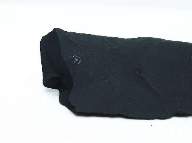 パワーストーン 天然石 北海道上ノ国町産 ブラックシリカ原石[T694-4857]
