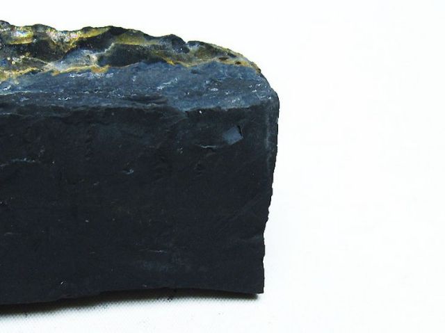 北海道上ノ国産、ブラックシリカ