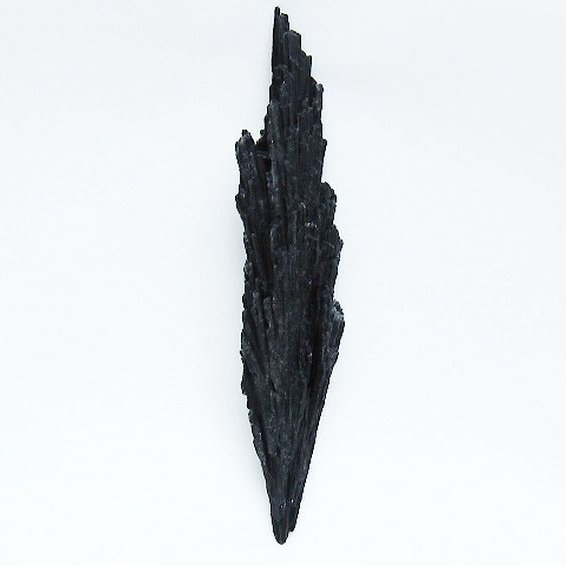 ブラック カイヤナイト 原石[T697-4178]