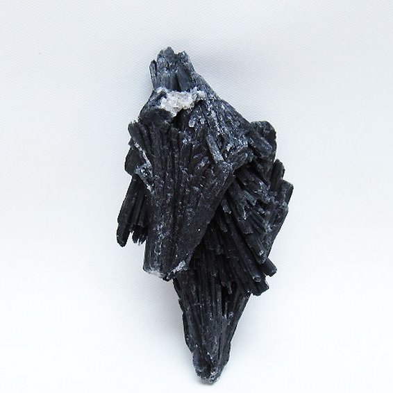 ブラック カイヤナイト 原石[T697-4184]