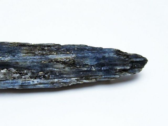 カイヤナイト原石[T699-2232]