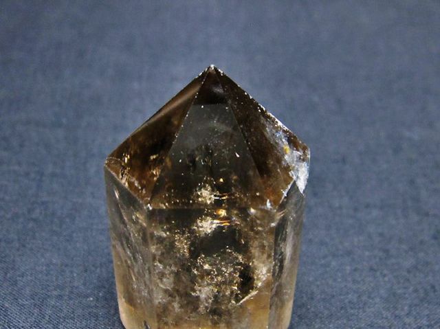 パワーストーン 天然石 虹入りライトニング水晶ガーデンクォーツ（庭園水晶）六角柱[T705-7252]2枚目
