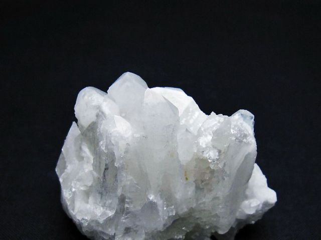 ヒマラヤ水晶 クラスター 大型 原石 天然石 パワーストーン 楽天市場】ヒマラヤ水晶 クラスター・原石（クル渓谷） No.1