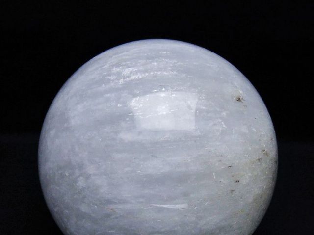 M0752☆エンジェルラダー入りヒマラヤ水晶丸玉74mm560g☆天然石