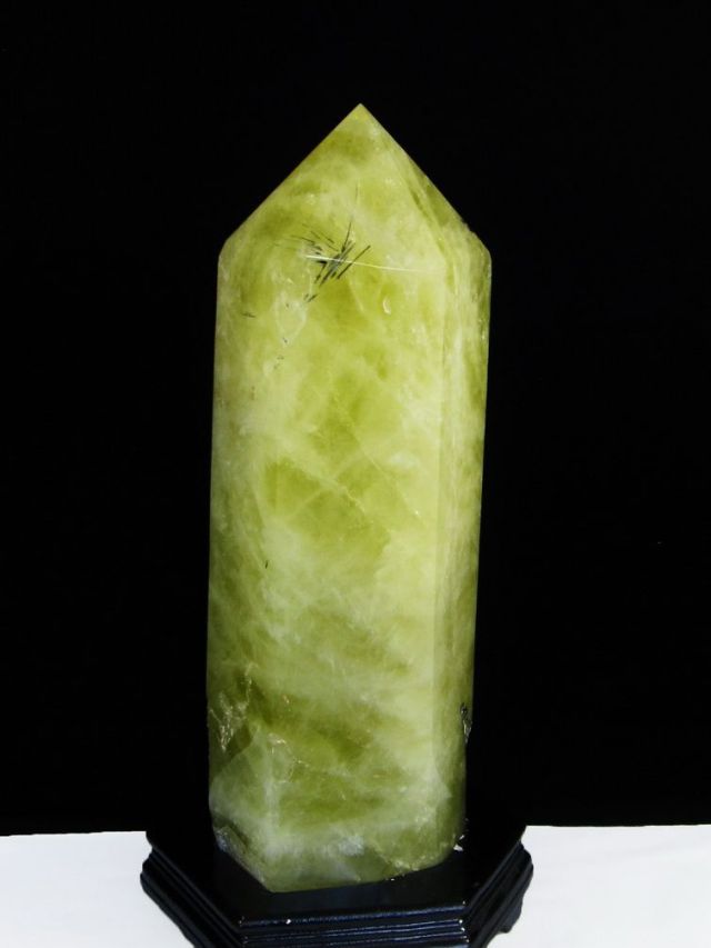 10.7Kgシトリン水晶 トルマリンルチル入り 六角柱[T719-4263]