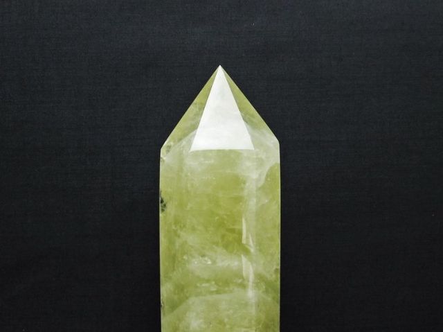 1.6Kgシトリン水晶六角柱[T719-4521]