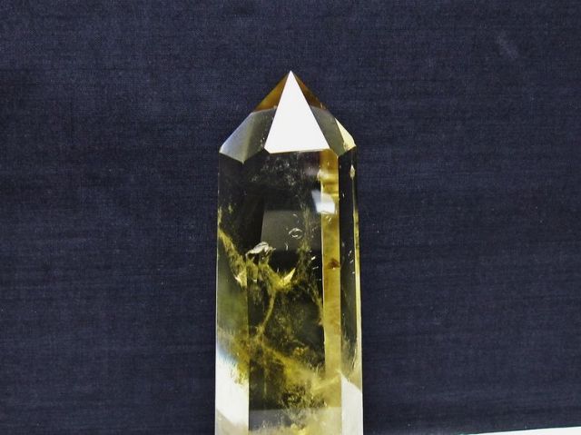 AAA級天然レインボー水晶六角柱 B82B3/195B01B 楽天市場】レインボー 水晶 ポイント 六角柱 約62.8g ◇極上虹