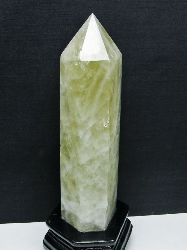 1.2Kgシトリン水晶六角柱 [t719-5101]