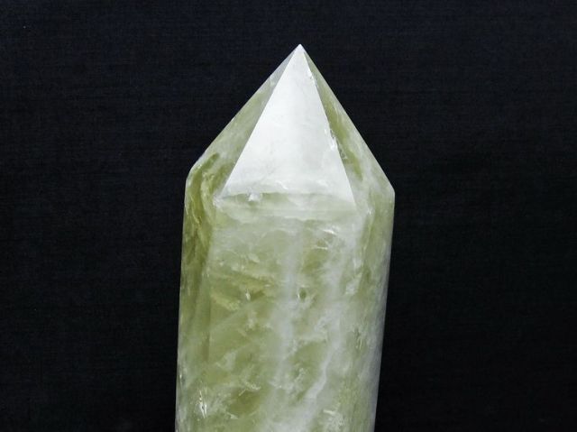 1.2Kgシトリン水晶六角柱 [t719-5101]