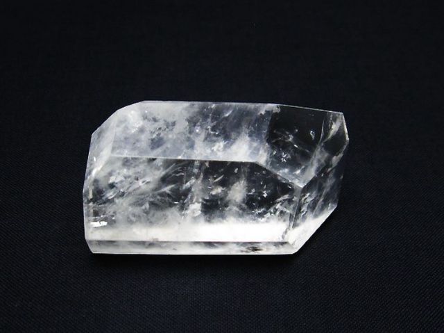虹入りヒマラヤ水晶原石[T72-2711]