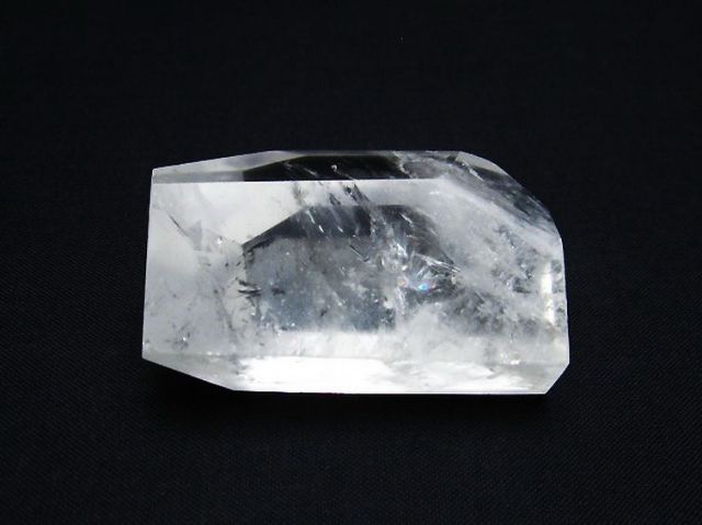 パワーストーン 天然石 虹入りヒマラヤ水晶原石[T72-2711]