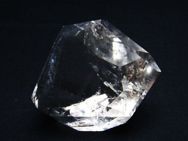 パワーストーン 天然石 虹入りヒマラヤ水晶原石[T72-2747]