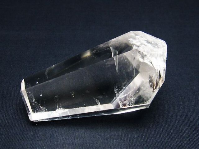 虹入りヒマラヤ水晶原石[T72-2757]