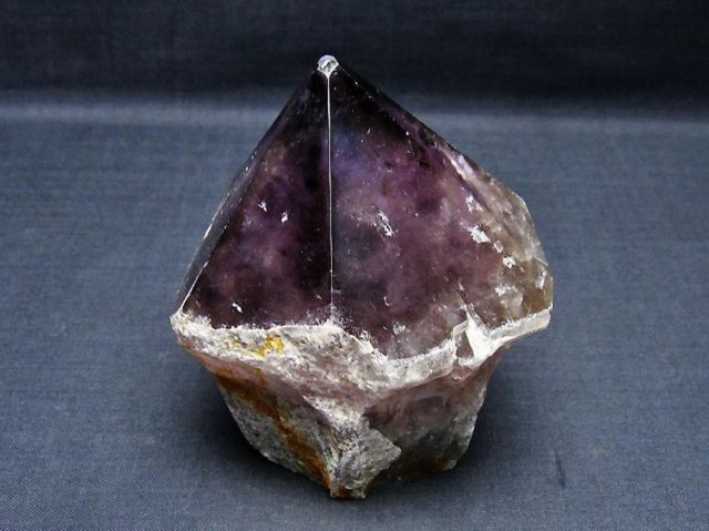 高品質☆レインボー☆アメジスト 巨大 六角柱パワーストーン 天然石