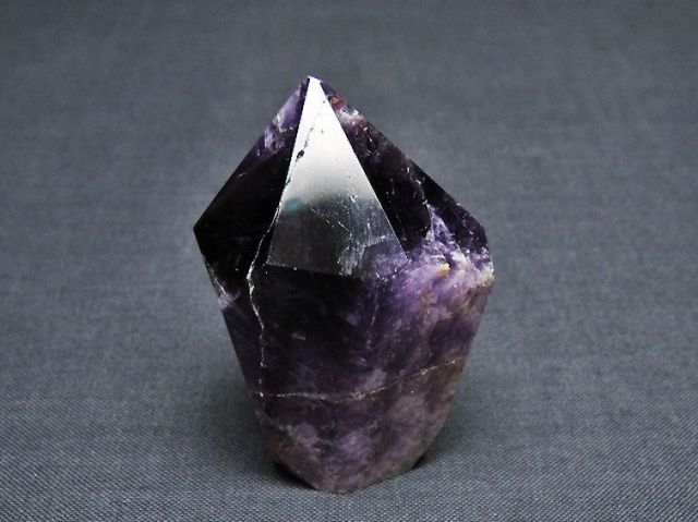 アメジスト六角柱[T720-995]
