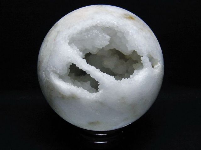 2.4Kgモロッコ産水晶 笑口丸玉 140mm [T722-1028]