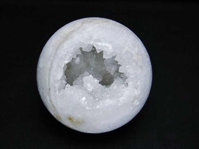 モロッコ産水晶 笑口丸玉 64mm [T722-685]