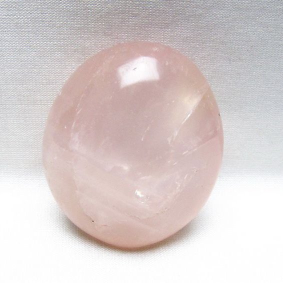 ローズクォーツ 原石 [t723-1882]