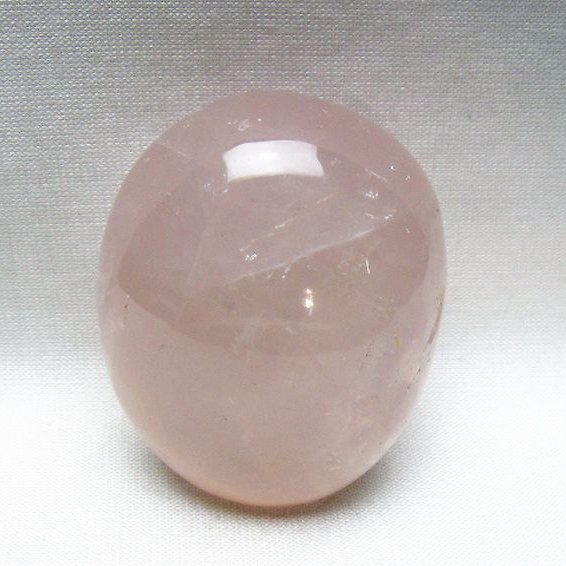 ローズクォーツ原石 [t723-1945]