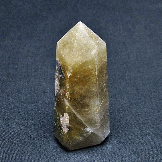 ゴールドタイチンルチル六角柱[T725-2520]