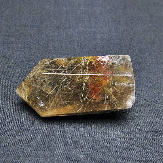 ゴールドルチル 原石 01 タイチン 結晶 金 水晶 パワーストーン 天然石 パワーストーン 天然石 ゴールドタイチンルチル六角柱[T725-2521]